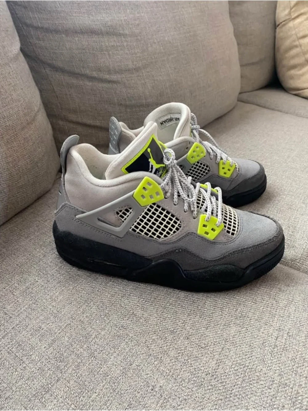 Air Jordan 4 Retro SE GS 'Neon 95